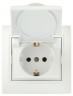 Розетка Intro Plano 1-203-06 с заземлением 2P+E Schuko с крышкой, 16А-250В, IP20, СУ, перламутр